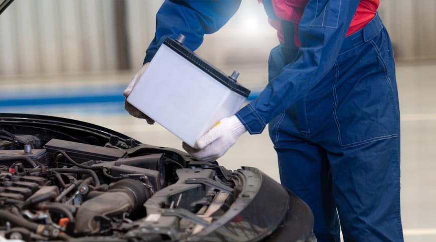 Experience top-notch car battery replacement service in Surrey, BC, for smooth starts and reliable performance.